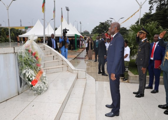 La Journée du Souvenir: une cérémonie mémorielle intense au cœur de Yaoundé